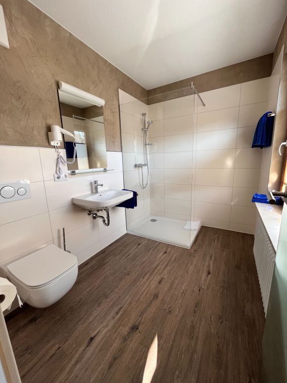 Neue Zimmer